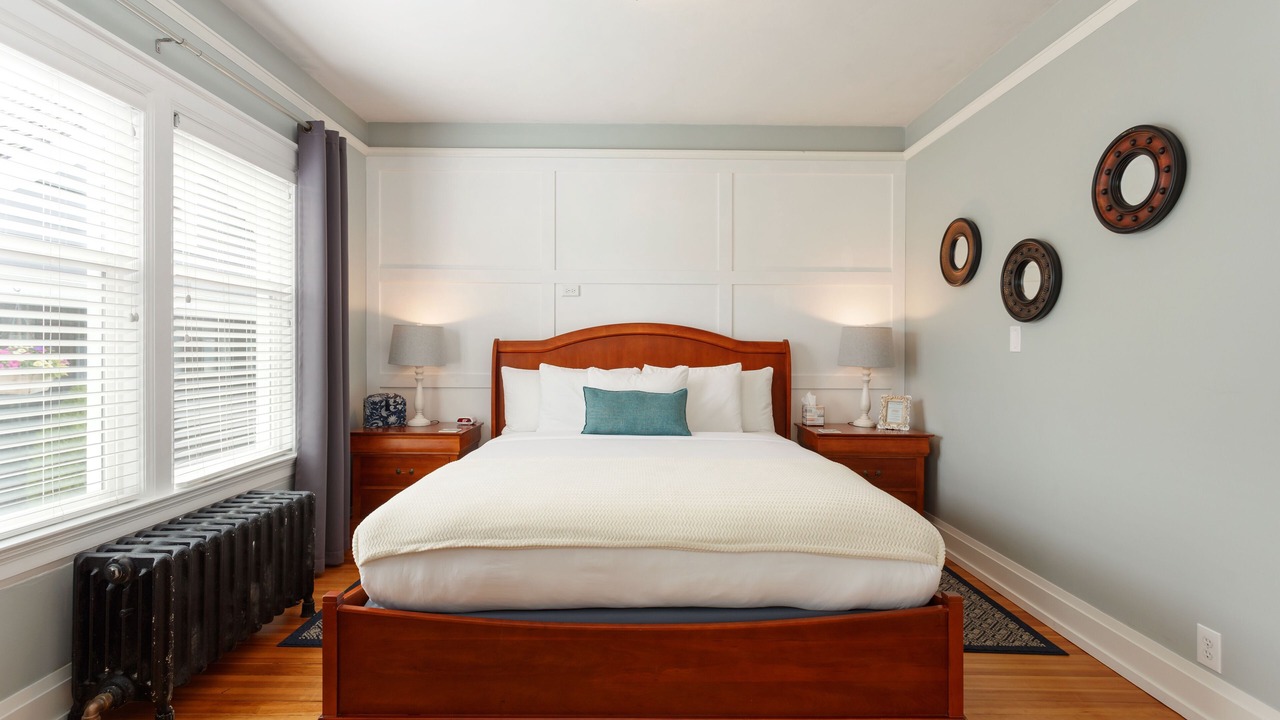 Photo of Bedroom in Anacortes