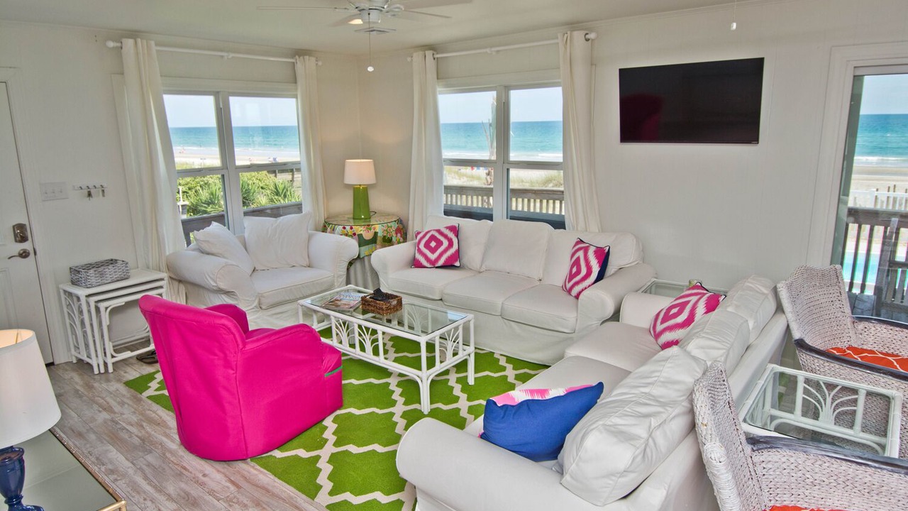 Photo of Livingroom in Emerald Isle