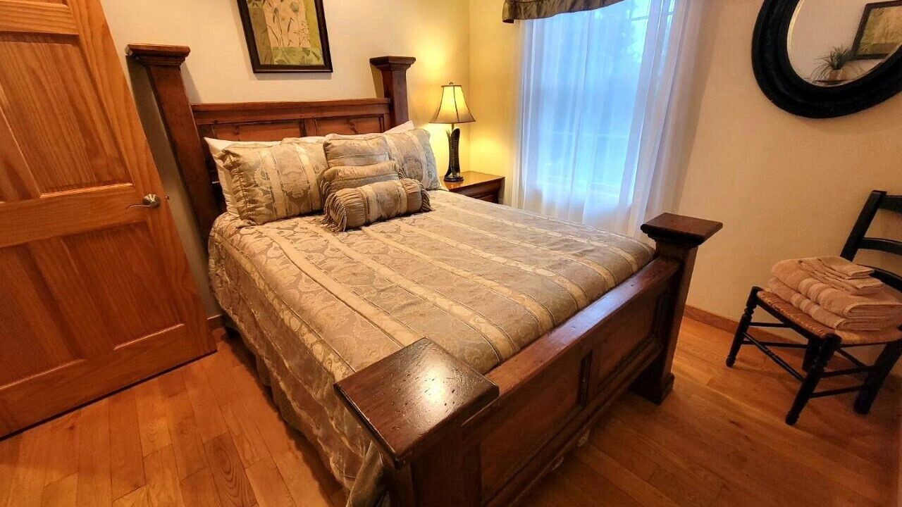 Photo of Others in Mansfield