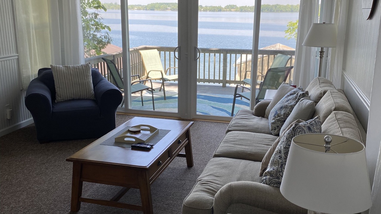 Photo of Livingroom in Clayton