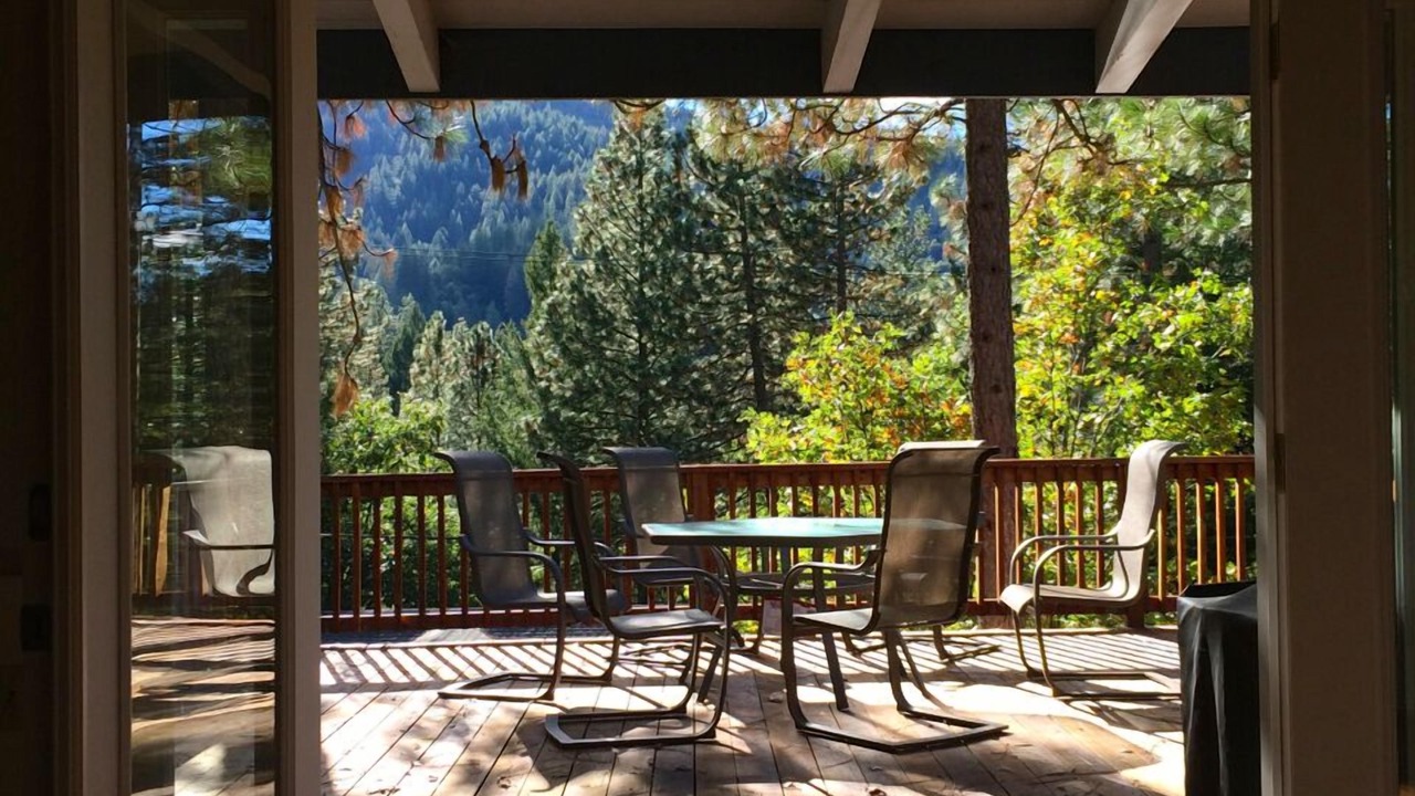 Photo of Bedroom in Cobb