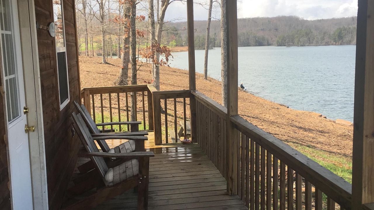Photo of Outdoor in Muddy Pond