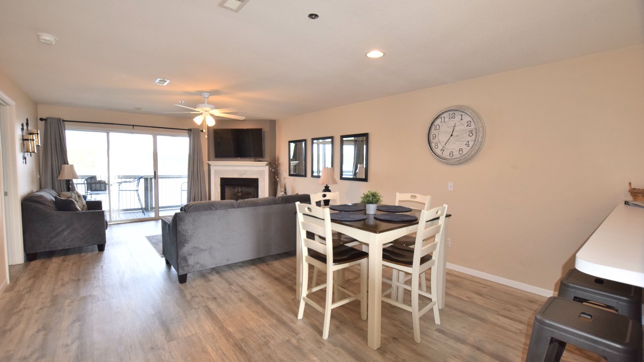 Photo of Livingroom in Osage Beach