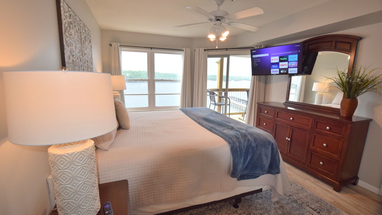 Photo of Bedroom in Osage Beach