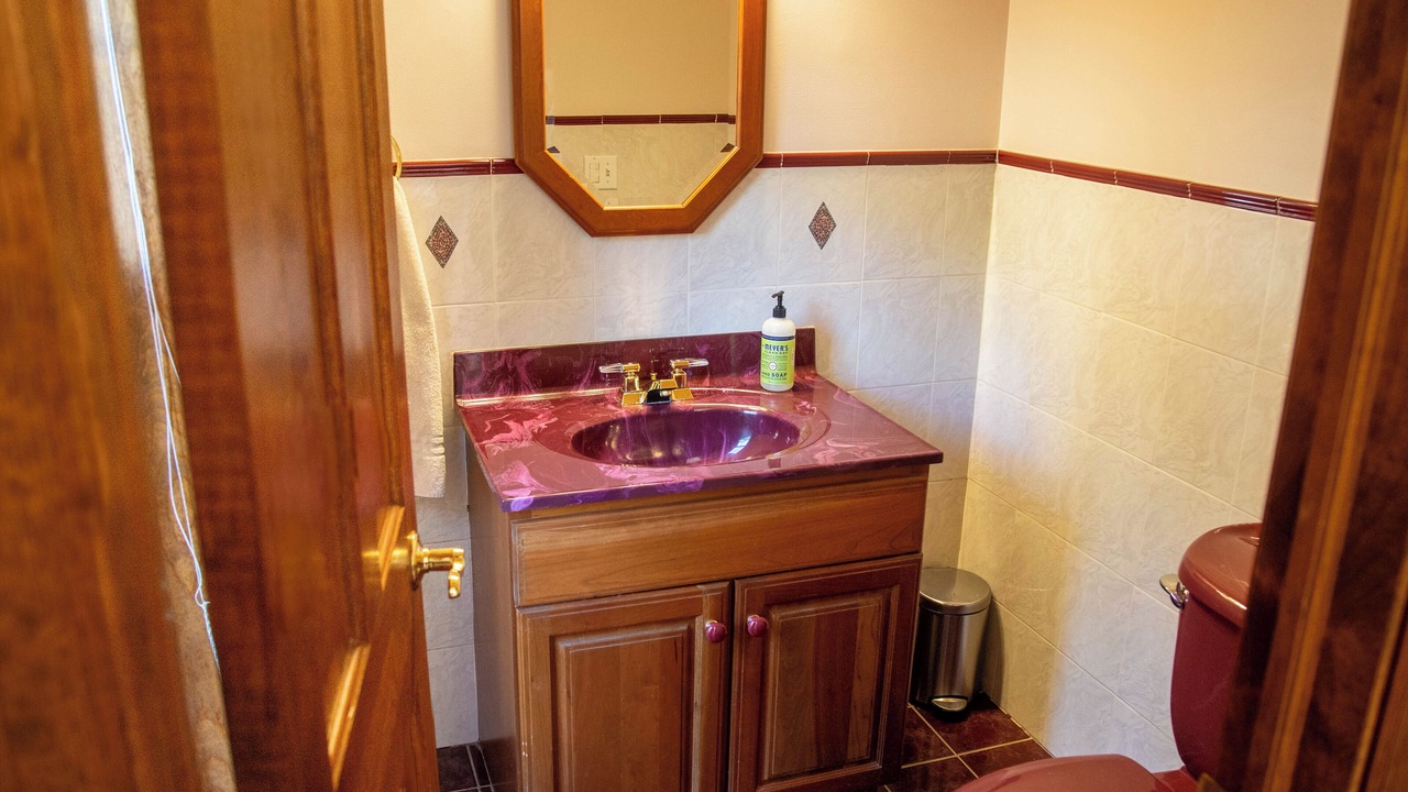 Photo of Bathroom in Geneseo