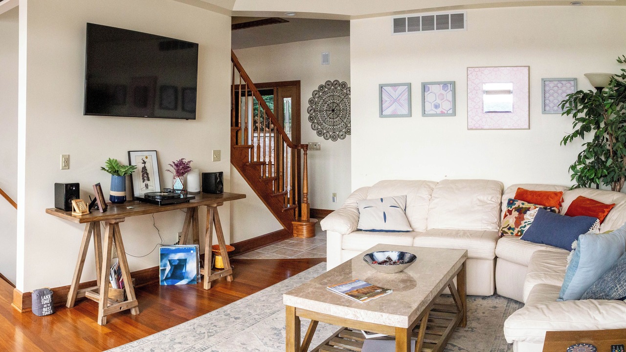 Photo of Livingroom in Geneseo