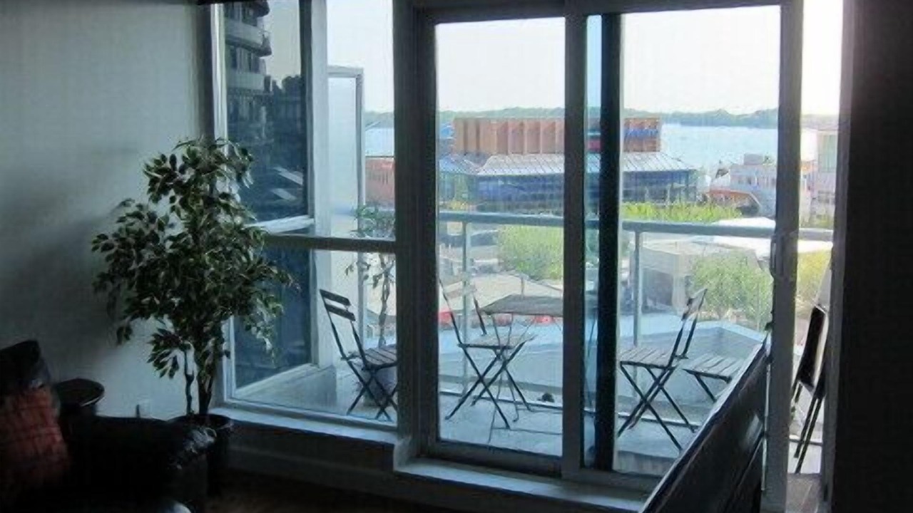 Photo of Livingroom in Central Waterfront