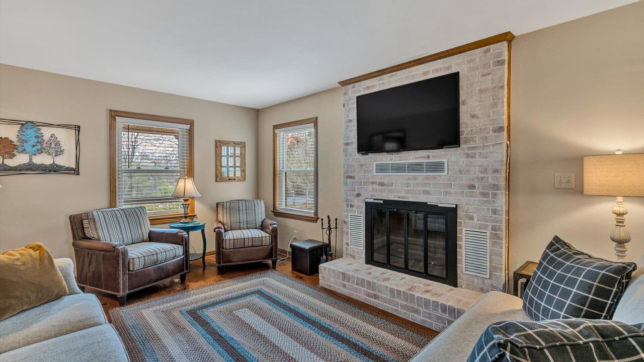 Photo of Bedroom in Huddleston