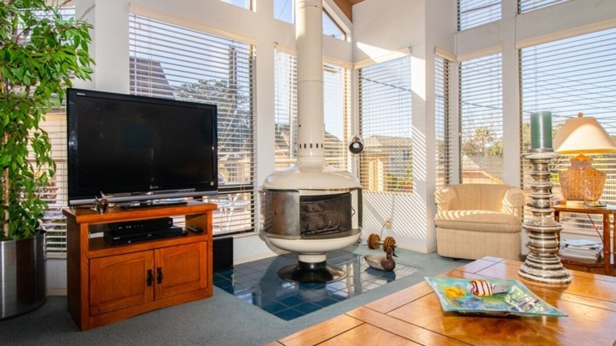 Photo of Livingroom in Seabright