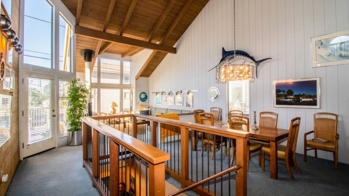 Photo of Others in Seabright