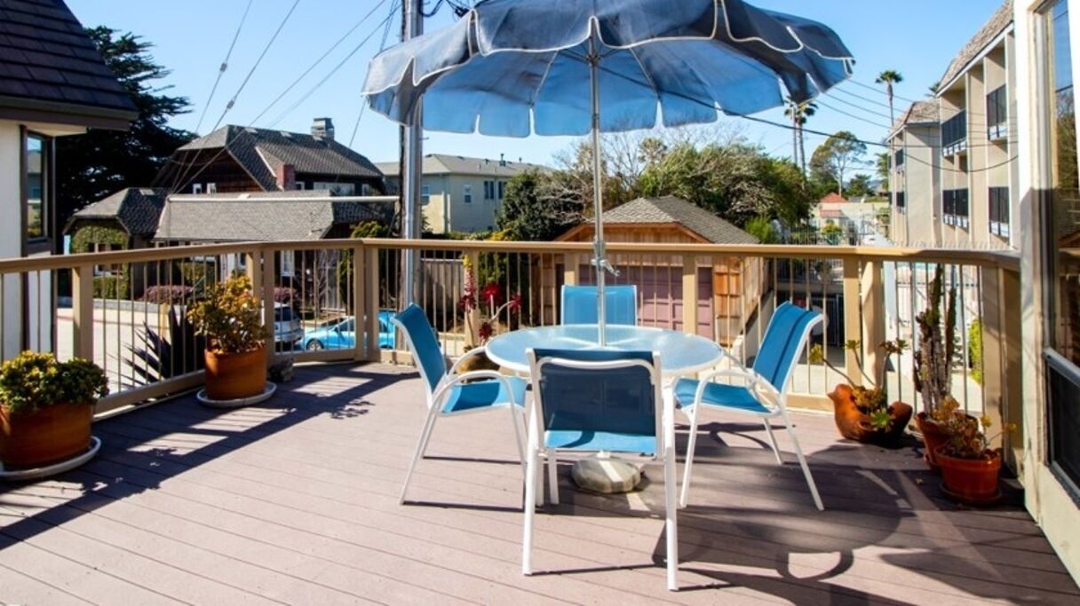 Photo of Outdoor in Seabright