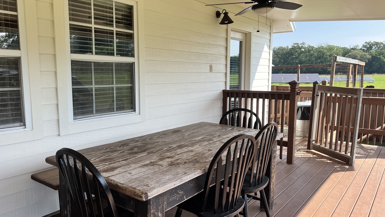 Photo of Outdoor in Round Top