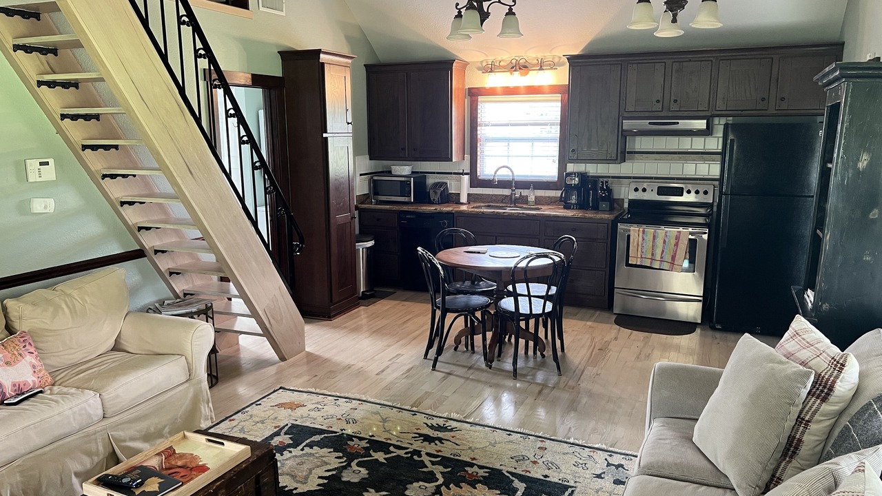 Photo of Bedroom in Round Top
