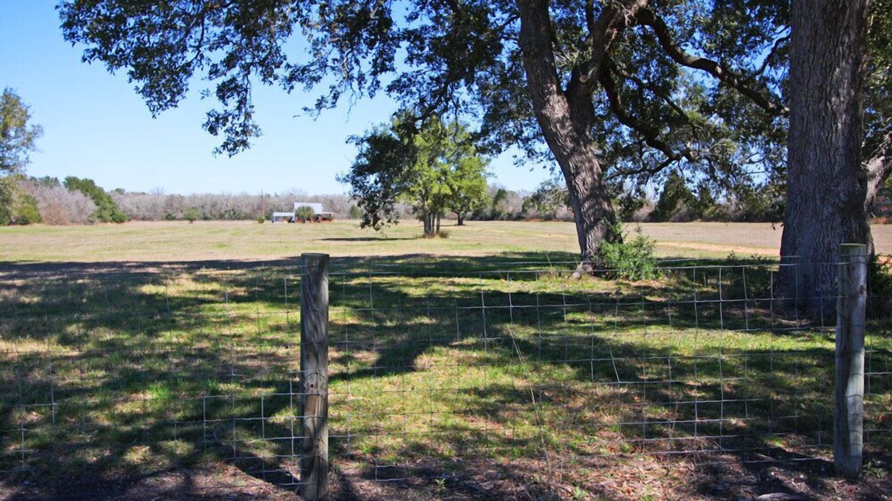 Photo of Others in Round Top