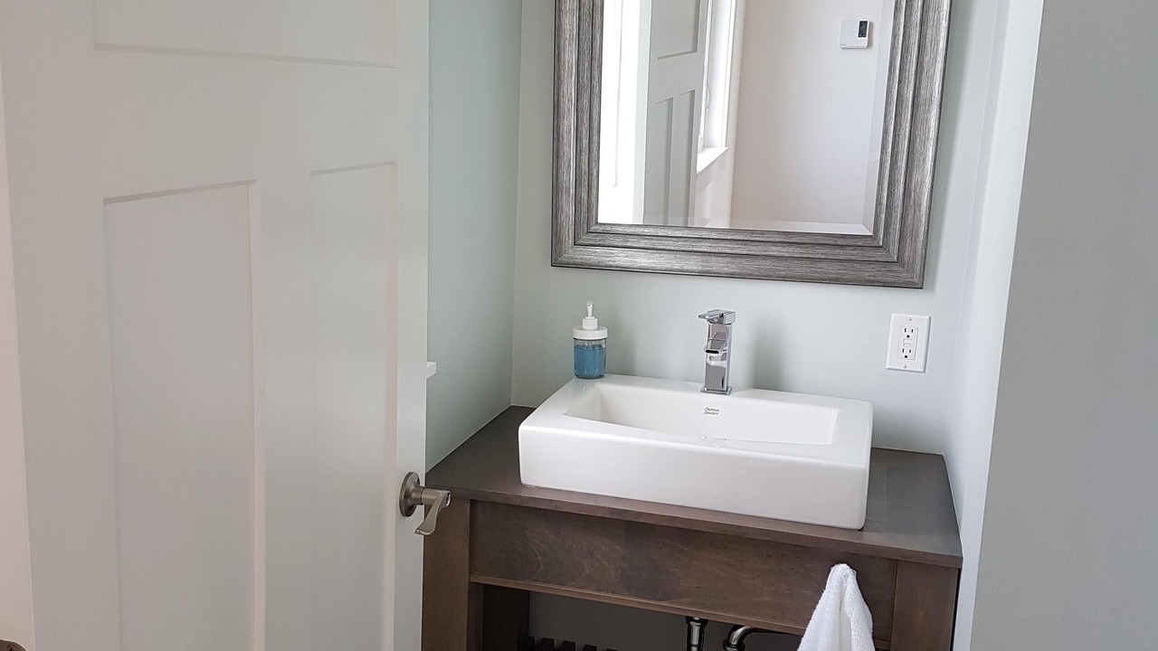 Photo of Bedroom in Little Pond