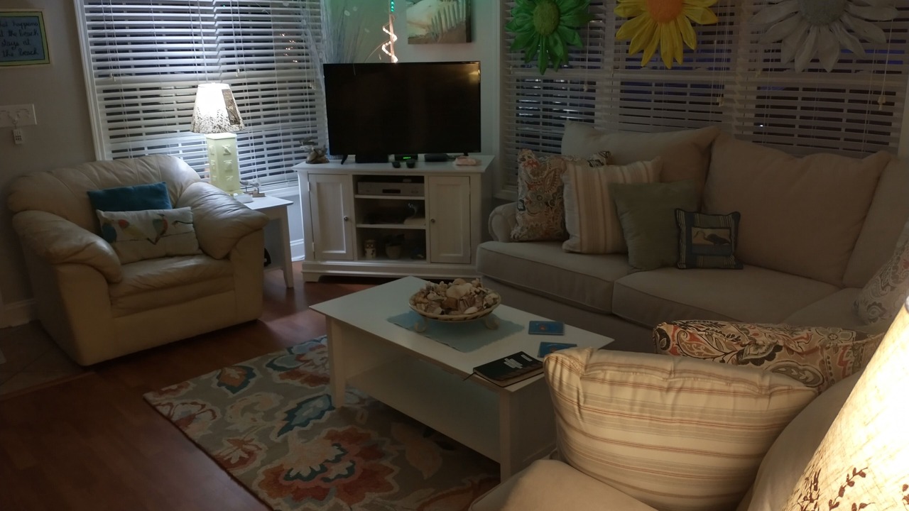 Photo of Livingroom in Surfside Beach