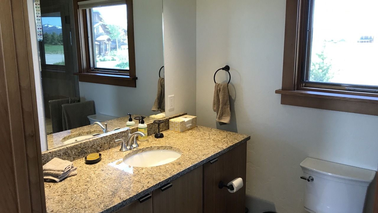 Photo of Others in Victor