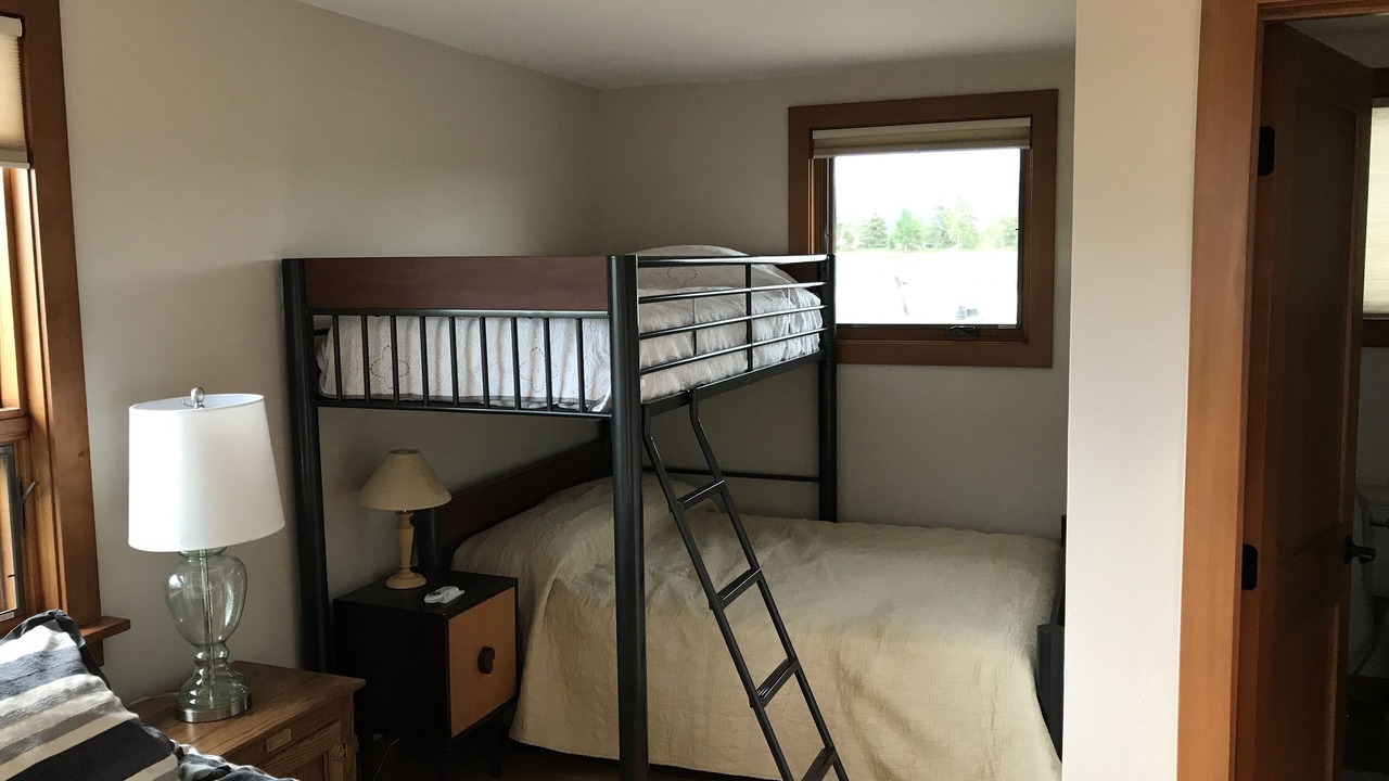 Photo of Others in Victor