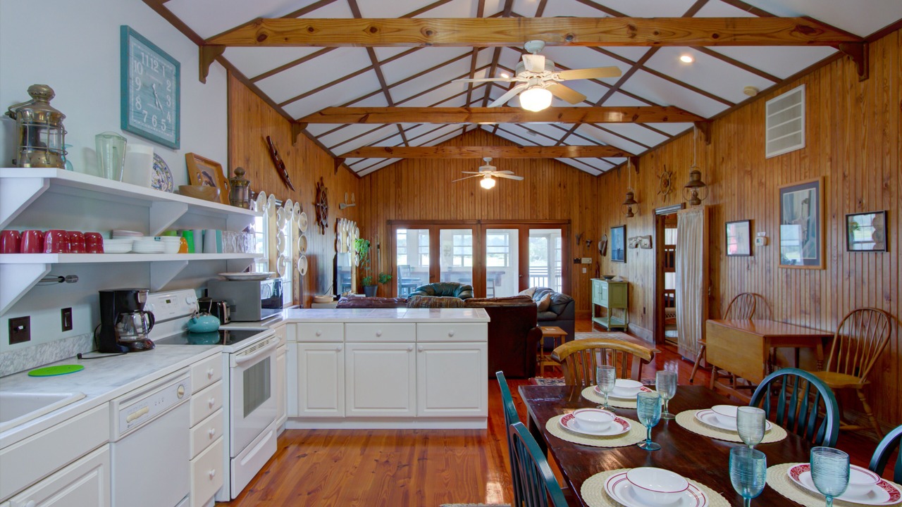 Photo of Bedroom in Isle of Palms