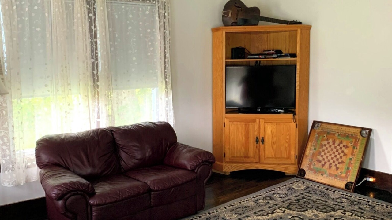Photo of Bedroom in Bloomingdale