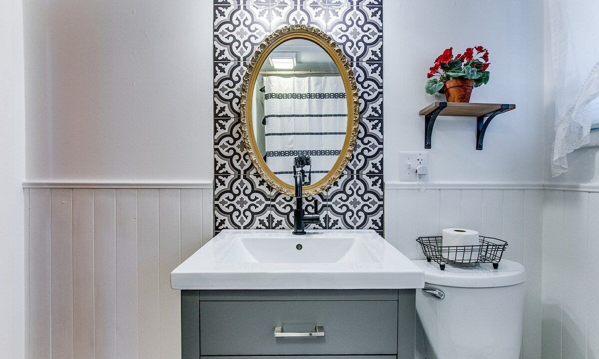 Photo of Bathroom in Town of Torrey
