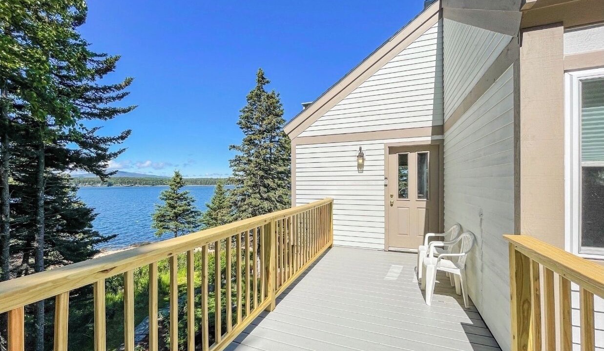 Photo of Patio Balcony in Winter Harbor