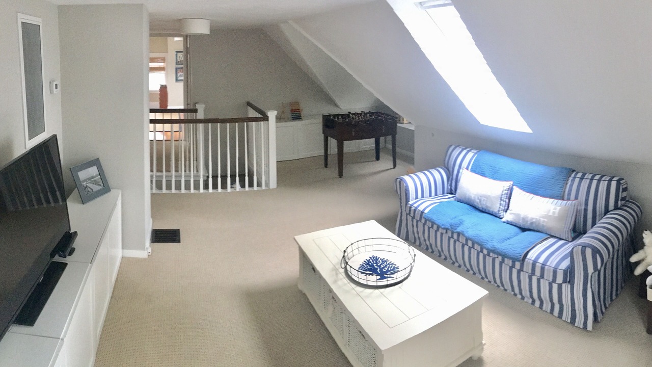 Photo of Livingroom in Wellesley