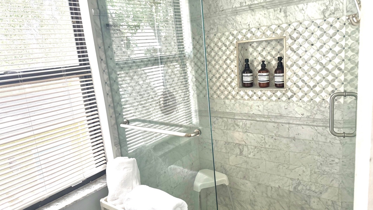 Photo of Bathroom in Crescent Lake