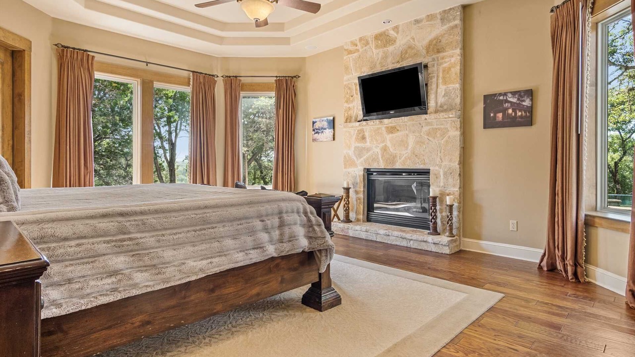 Photo of Bedroom in Pipe Creek