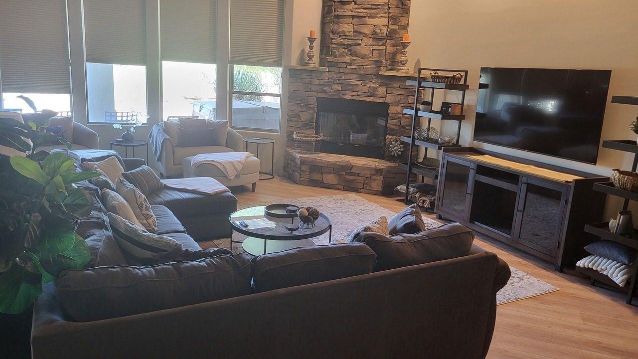 Photo of Bedroom in Pinnacle Peak