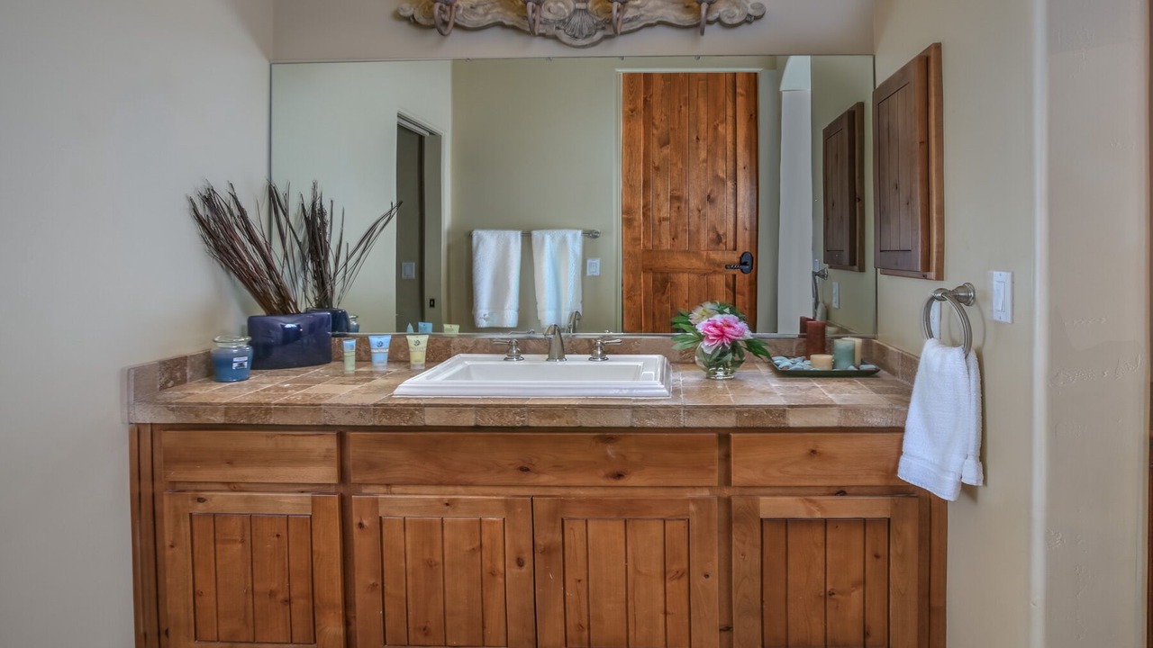 Photo of Bathroom in Pinnacle Peak