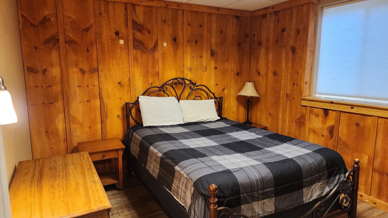 Photo of Bedroom in Rainbow Valley