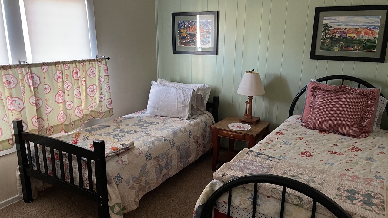 Photo of Bedroom in Canyon