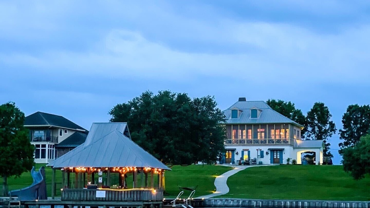 Photo of Outdoor in Livonia