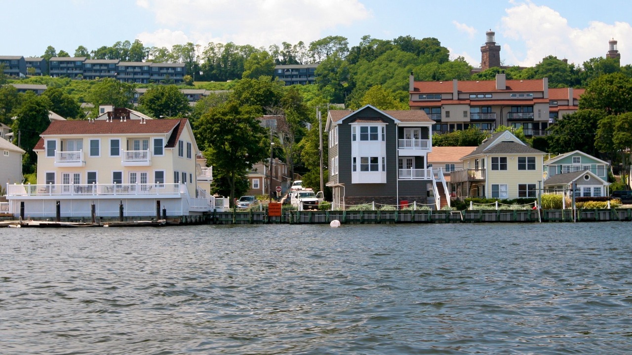 Photo of Others in Highlands