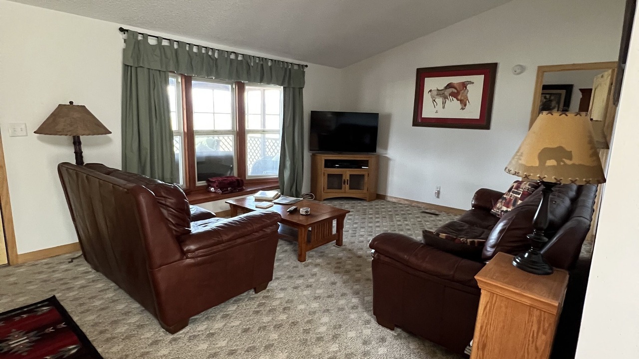 Photo of Livingroom in Emigrant