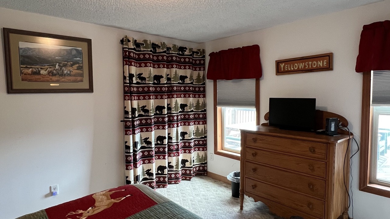 Photo of Bedroom in Emigrant