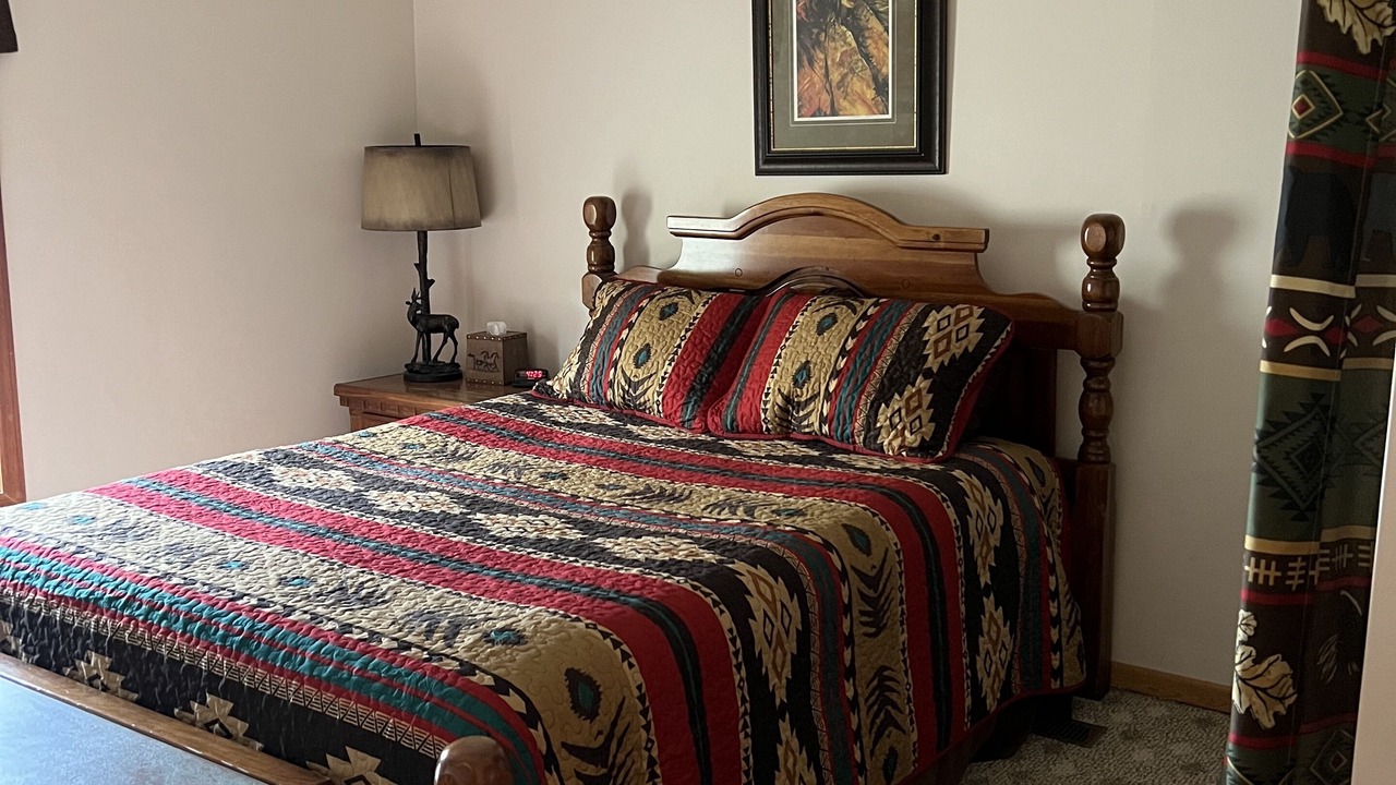 Photo of Bedroom in Emigrant