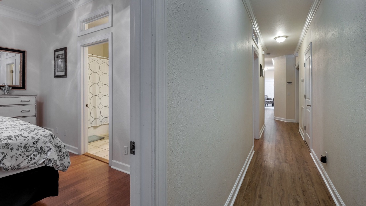 Photo of Bedroom in Beach Institute