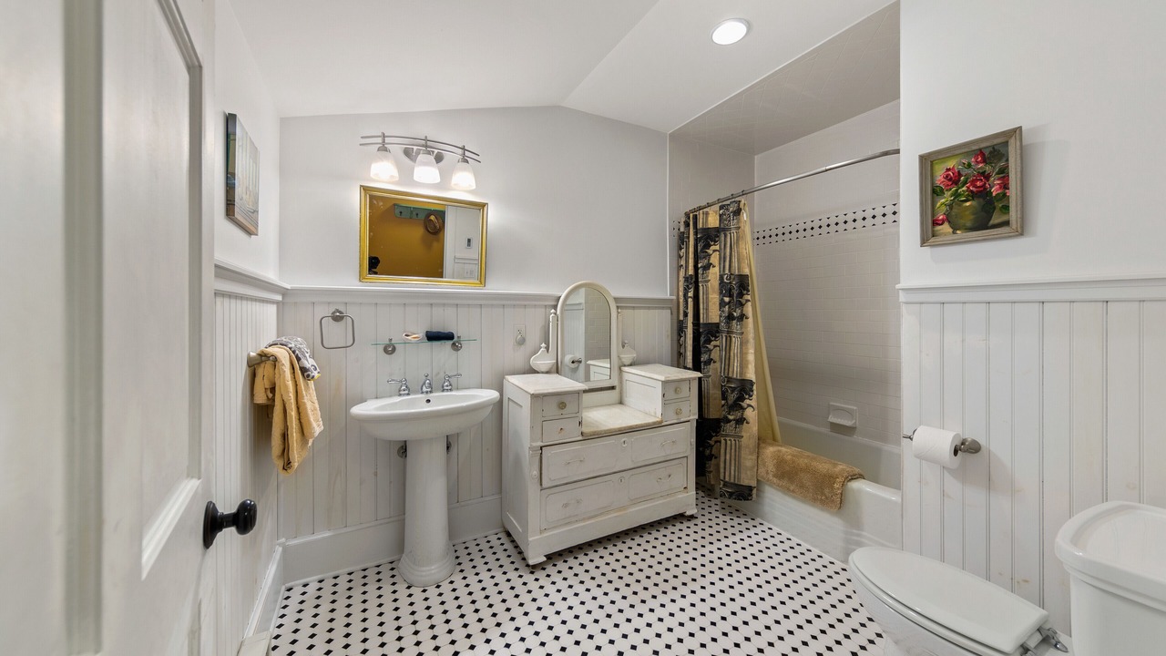 Photo of Bathroom in Lake Placid