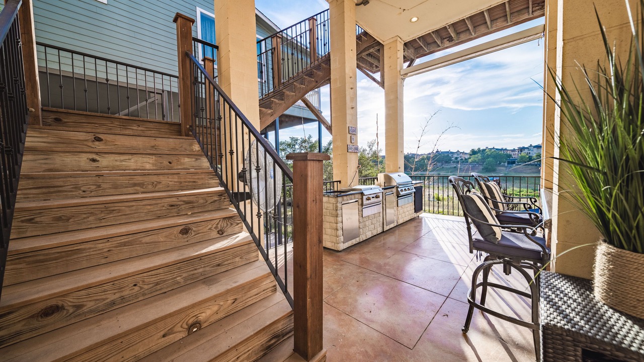 Photo of Outdoor in Highland Lake Estates