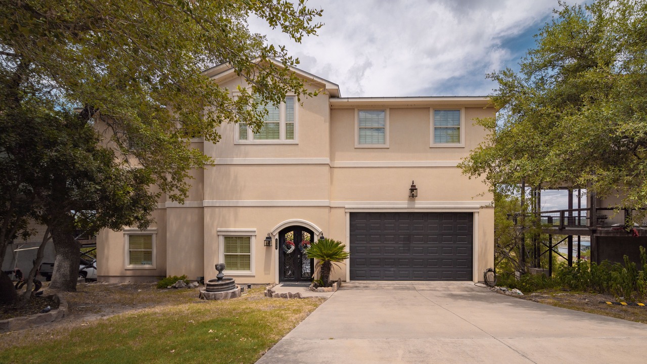 Photo of Outdoor in Highland Lake Estates