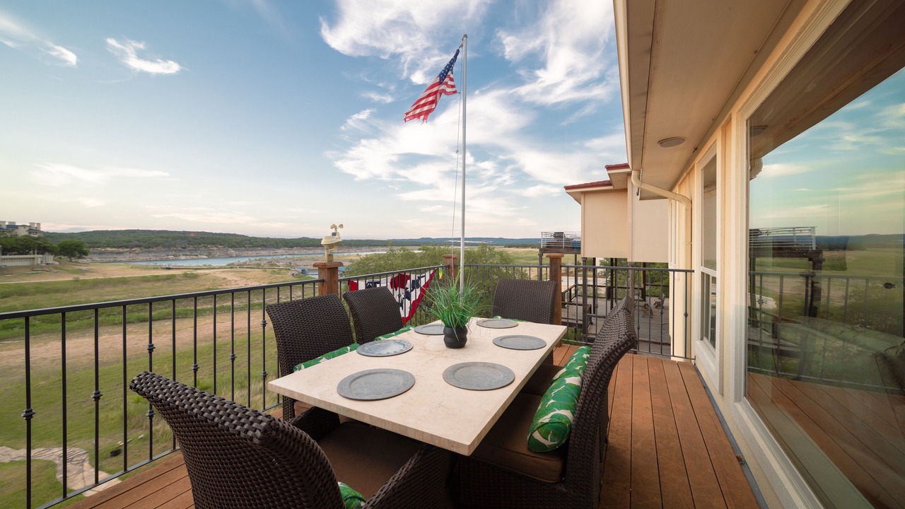 Photo of Outdoor in Highland Lake Estates