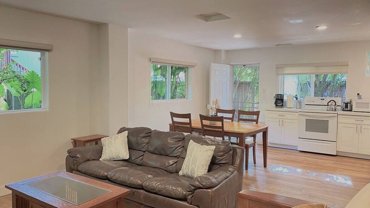 Photo of Livingroom in Pupukea