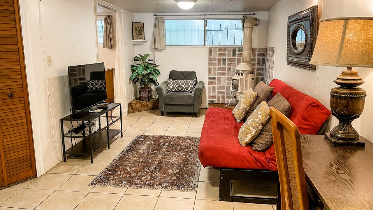 Photo of Livingroom in Nevada City