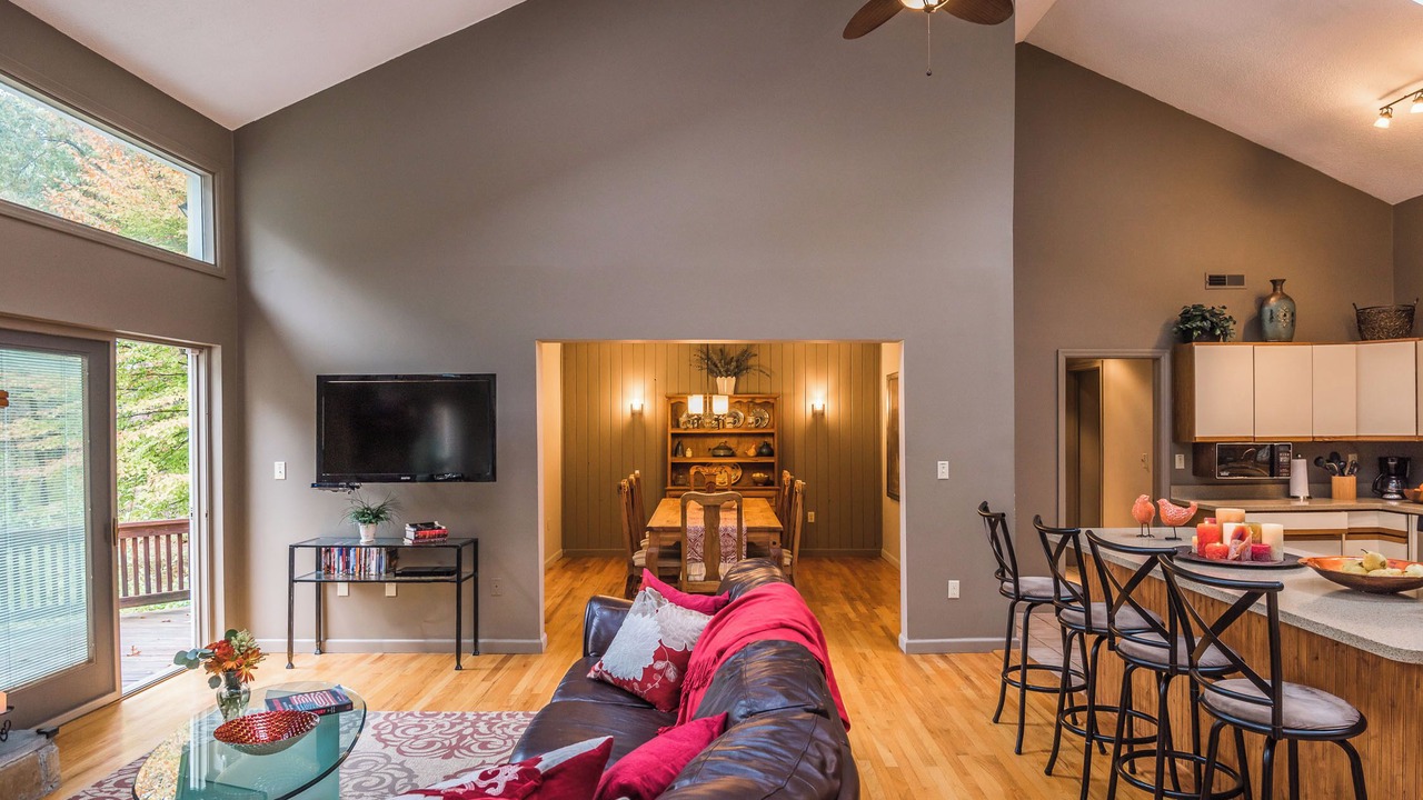 Photo of Livingroom in Town of Copake