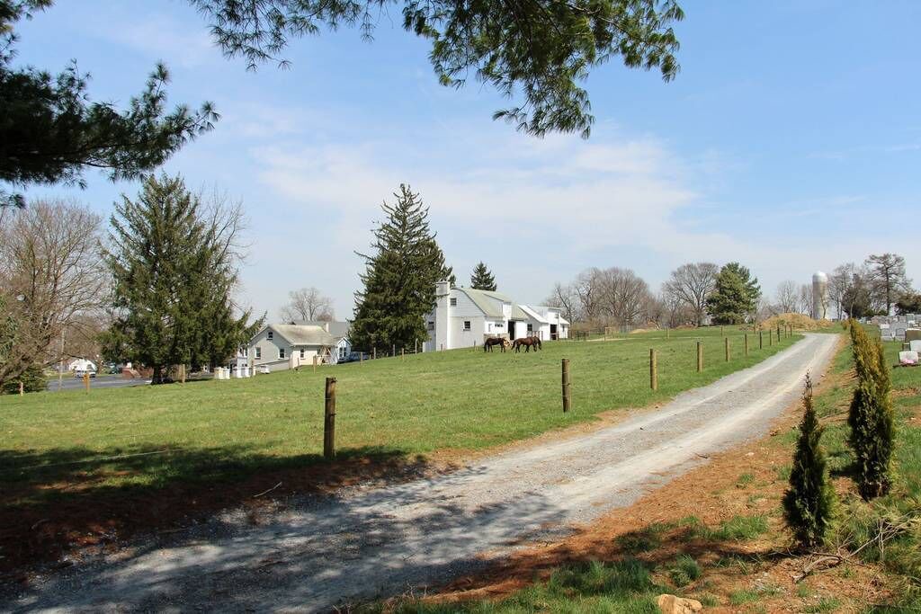 Photo of Others in Ronks