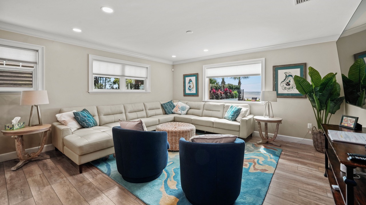 Photo of Livingroom in Port St. Joe