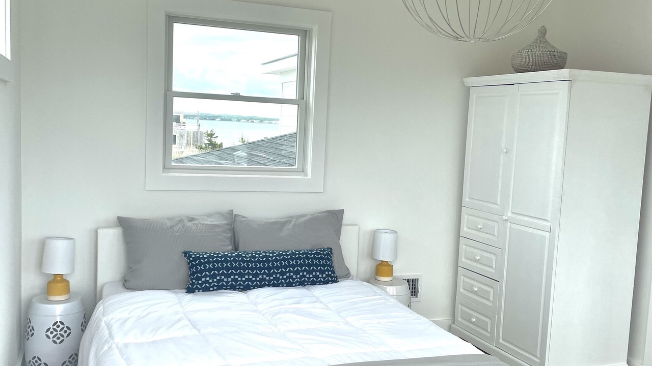 Photo of Bedroom in West Hampton Dunes