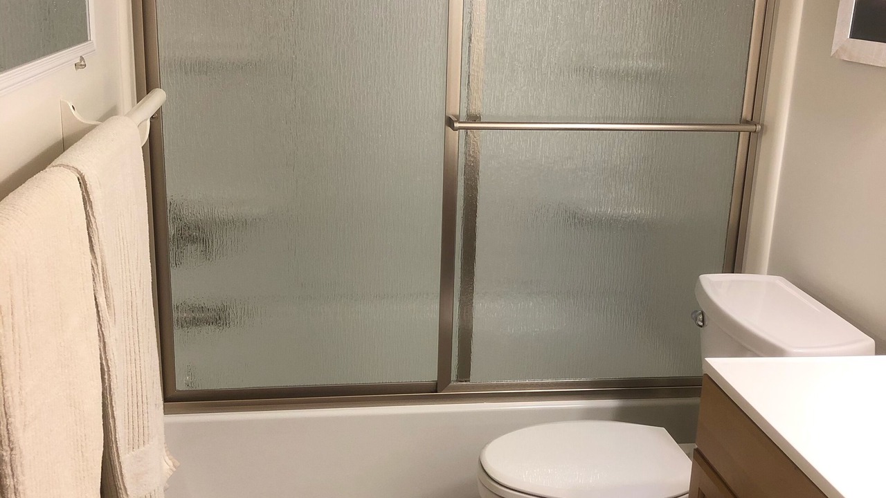 Photo of Bathroom in Seven Lakes